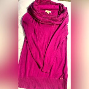Michael Kors medium hot pink sweater. Smoke free home.
